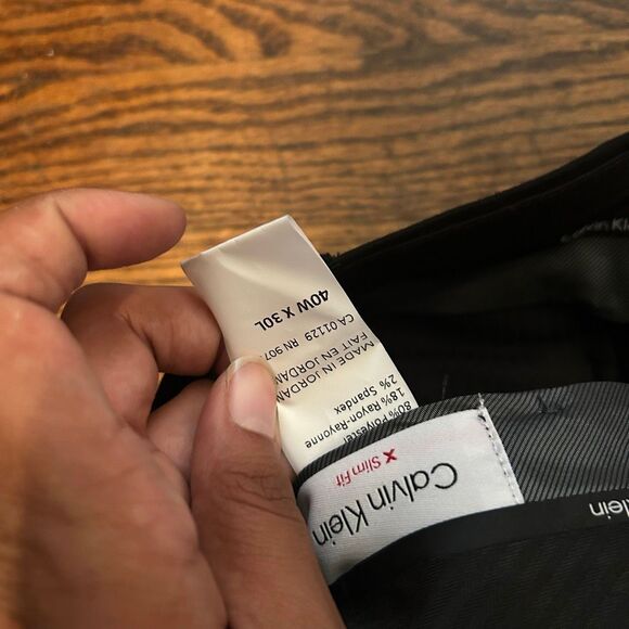 New Calvin Klein Pants - Picture 3 of 5